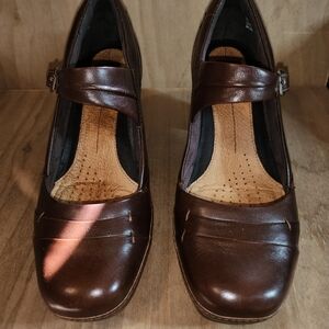 Clarks Chocolate Brown Leather Heels